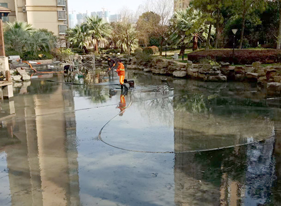 泰和景观池淤泥清理